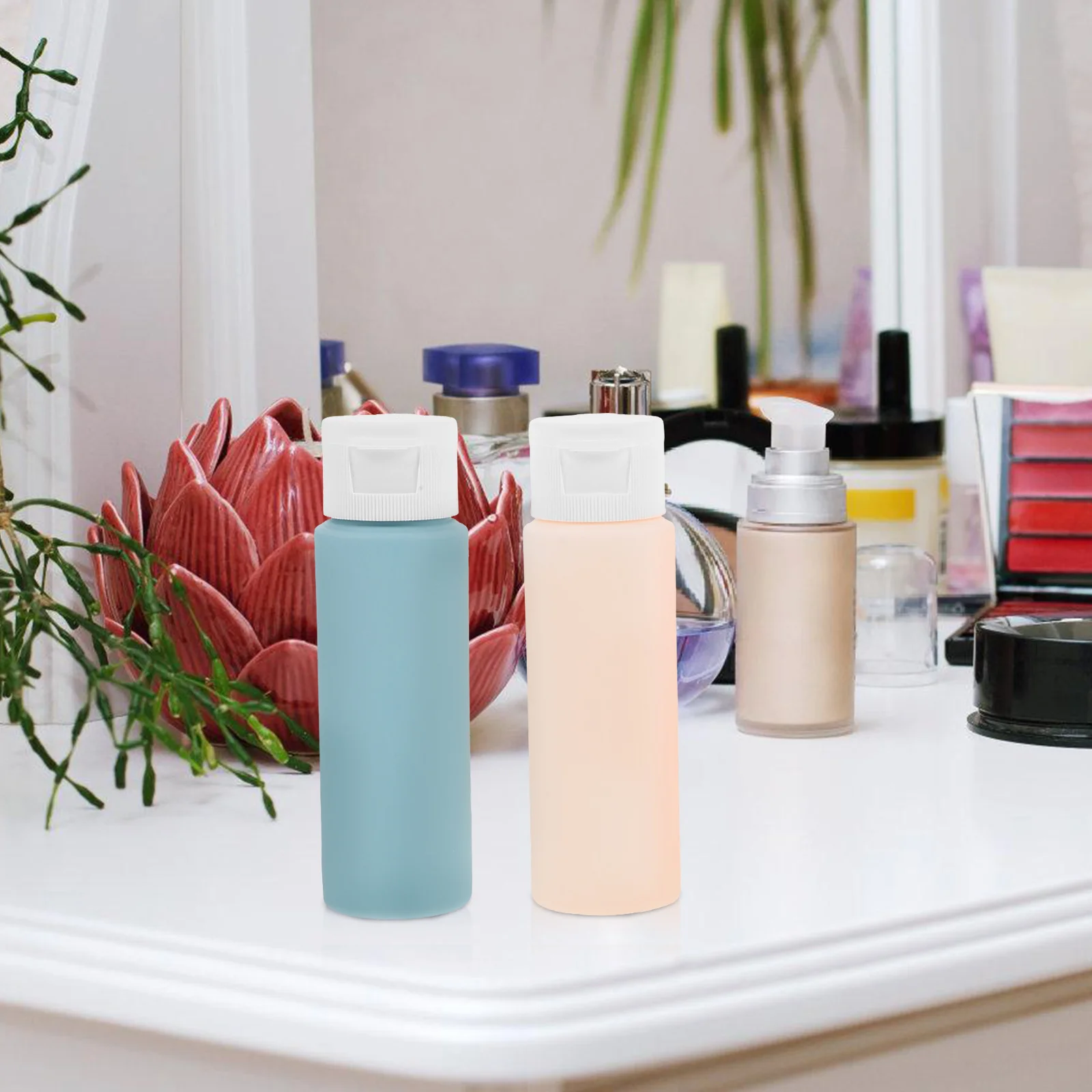 

4 Pcs Travel Refillable Bottles Set Empty Shampoo Lotion Squeeze Toiletries Plastic Dispenser Size Portable Lightweight