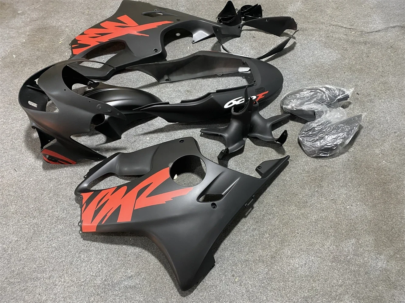 Motorcycle Fairing kit for CBR600 F4 1999 2000CBR600 99-00 Fairing extinction Black Red White