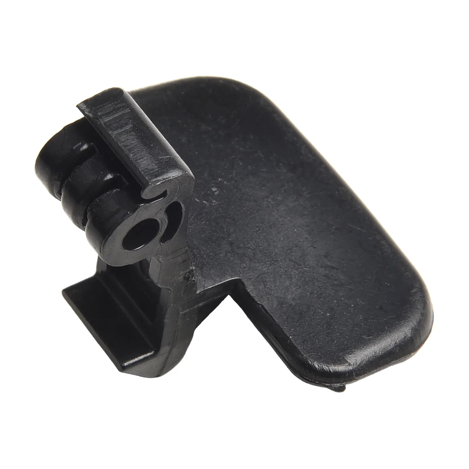 Car Armrest Lower Clip Latch  For Kia Forte 2014 2015 2016 84660-A7000 Center Console Parts Car Fastener & Clip
