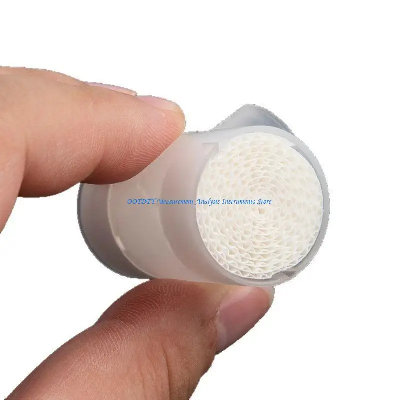 367D Compactly Plastic Heat Moisture Exchanger With Efficient Air Filtration And Humidification Trach Vent L Type/BY4 Option