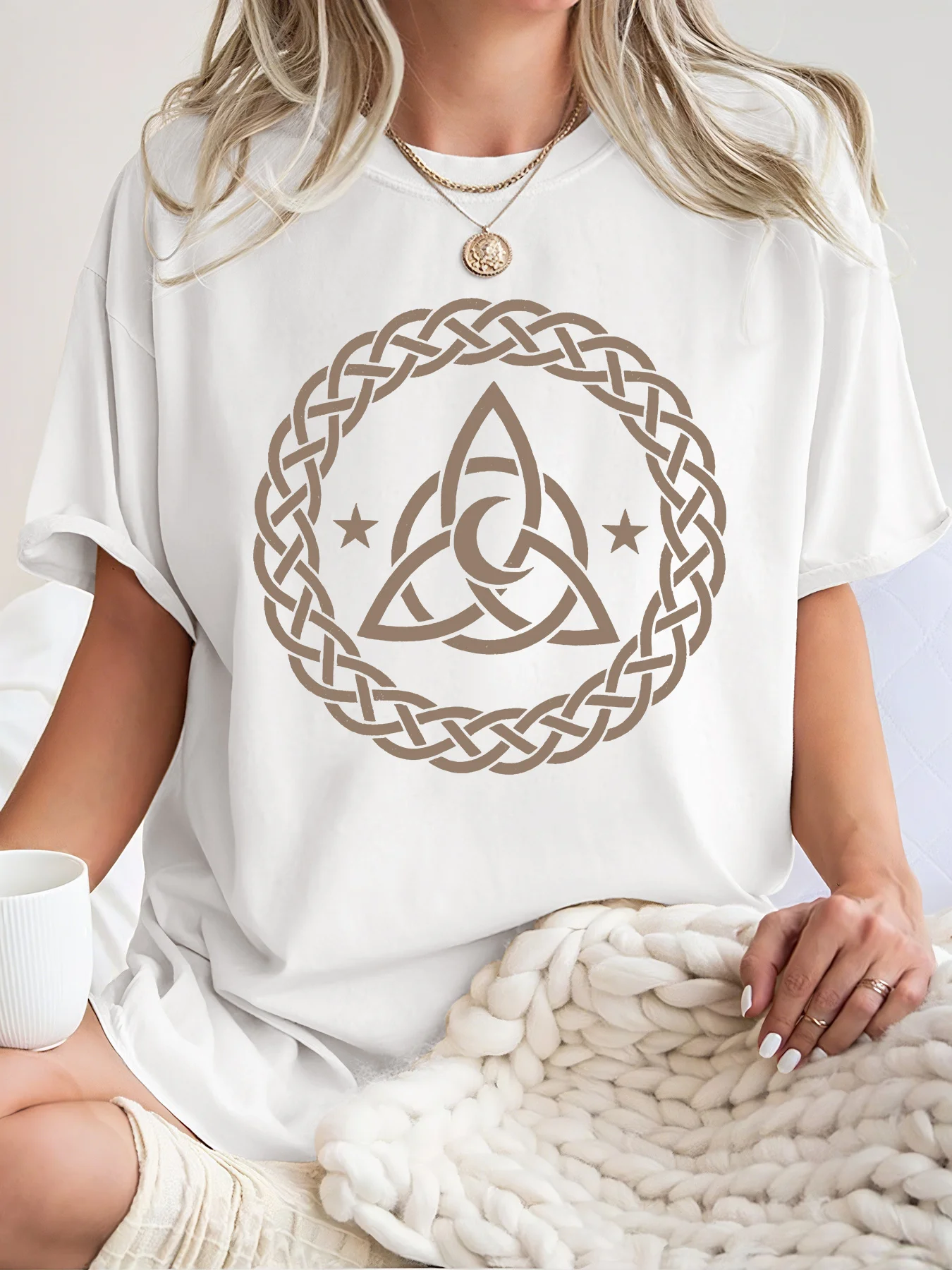 Celtic Moon Phase Symbol Printed Women's Summer Top Mysterious Round Neck T-shirt Casual Daily Women's Fashion Comfortable Top