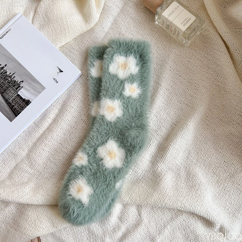 5足組 漫画柄ミンクファー 暖かくて厚い 可愛い レディース ミッドチューブソックス 冬用 ガールズ カジュアルで快適な レディース スリープソックス