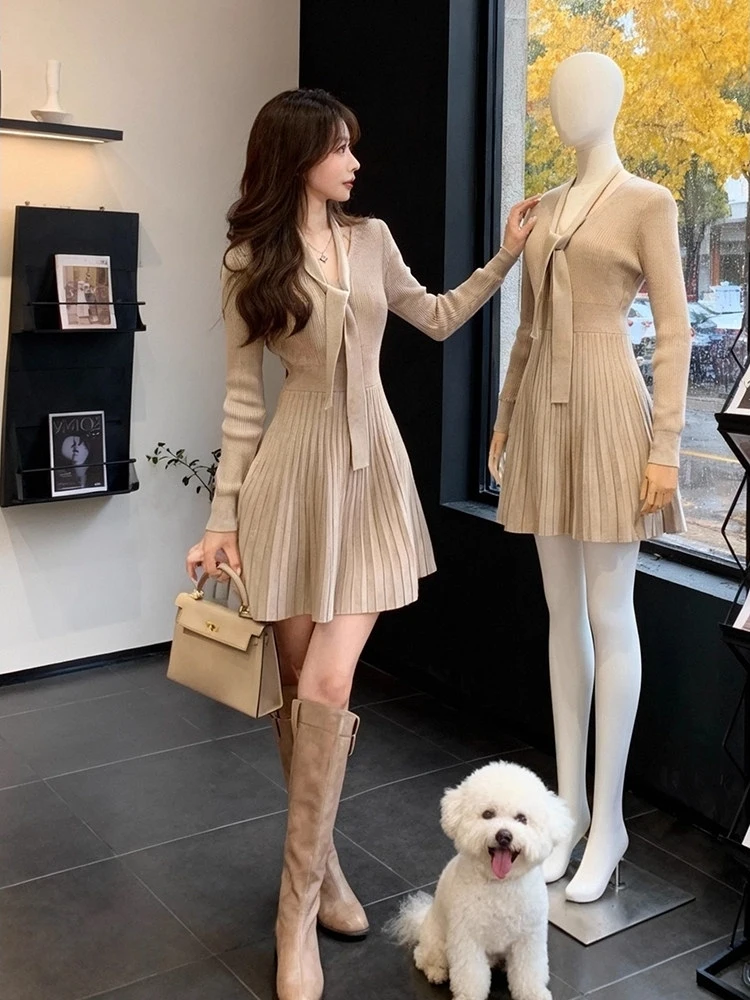 

Женское вязаное платье с V-образным вырезом, поясом на талии, А-силуэтом, короткое, осенне-зимнее, модное, для повседневной носки, с завышенной талией