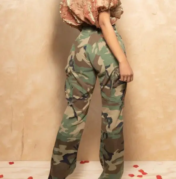 

Women's Loose Straight Tube Camouflage Pants Distressed Casual Multi Pocket Tactical Cargo Trousers