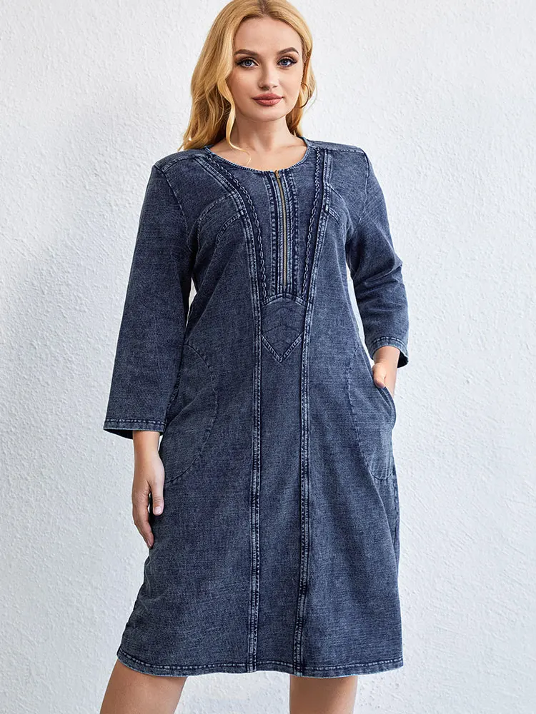 Women's Plus Size C… - image