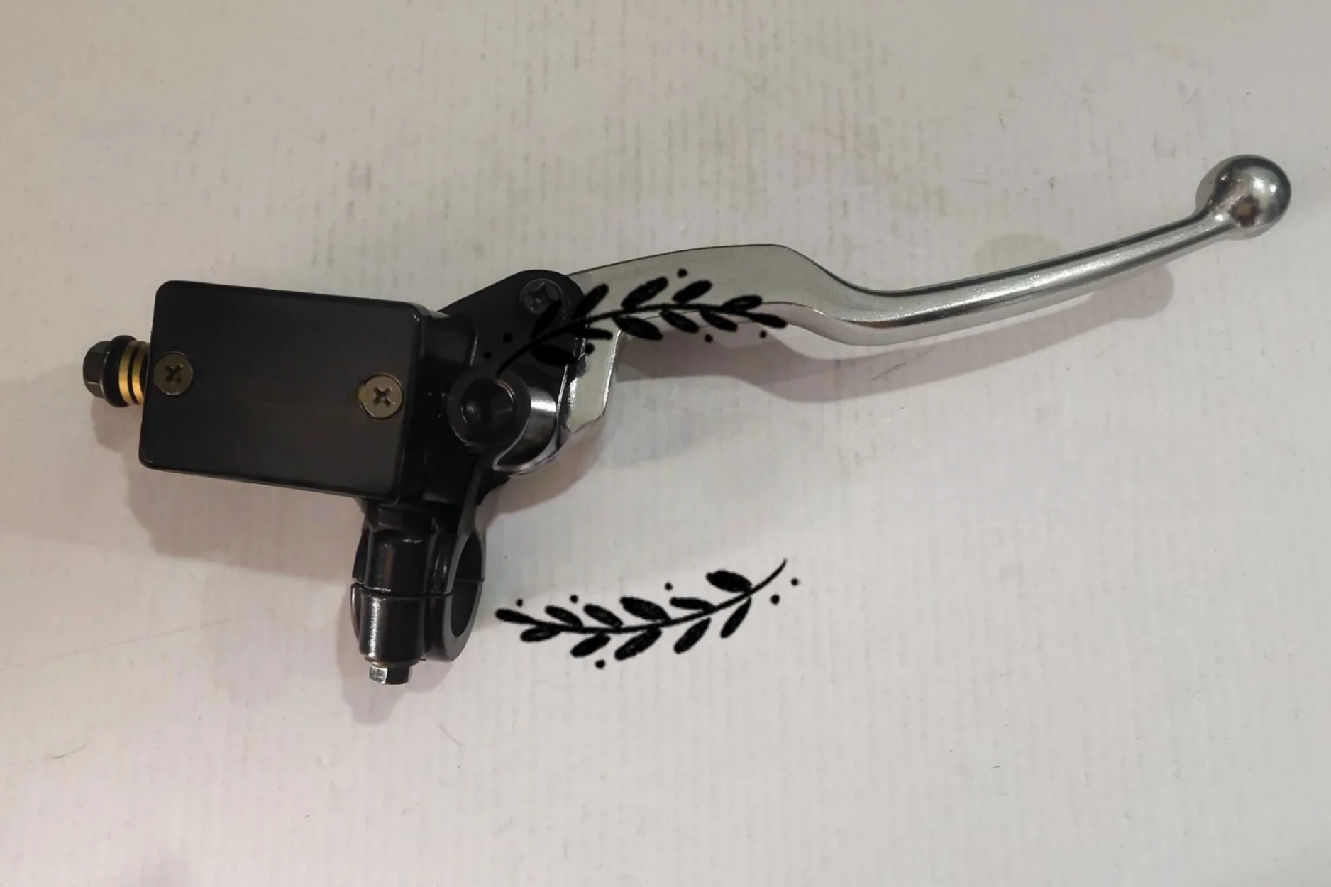 

For Benelli BJ125-3E TNT125 front oil pump assembly front brake disc brake fluid brake upper pump fluid brake hand