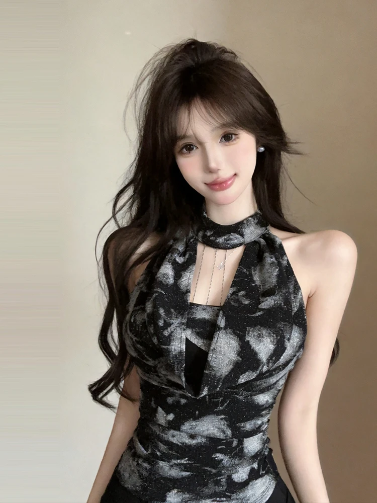 Summer Pure Desire Sexy Girl Chain Link Neck Swinging Diamond Sleeveless Hanging Neck Vest Women's Fashion Slim Fit Backless Top
