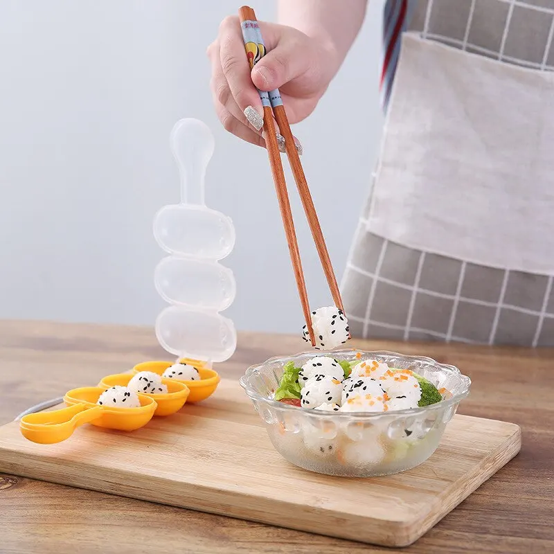 2Pcs/Set Baby Rice Vegetable Ball Mold Cute Food Decoration Kids Lunch Creativity DIY Sushi Onigiri Maker Mould Kitchen Tools