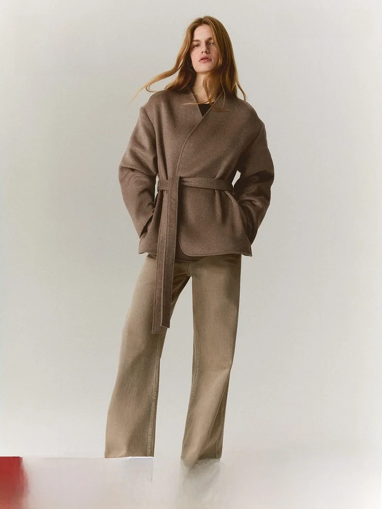 

H&M Winter Women's Waist-Tie Coat 37653 Polyester Wool Blend Faux Fur Collar Button Detailing Long Sve Maxi Length