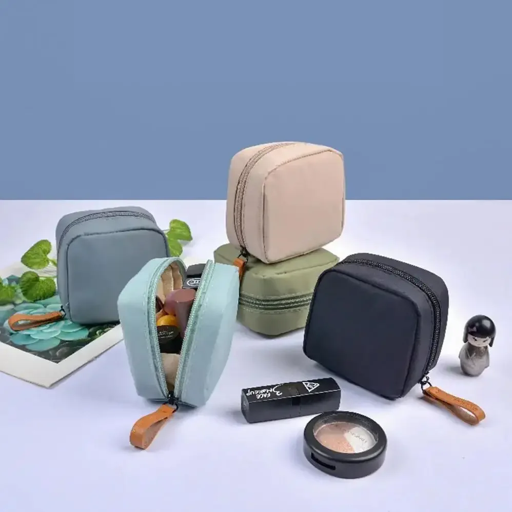 

Portable Multi-Purpose Mini Compact Makeup Bag - Handheld Pouch for Lipstick & Sanitary Pad Storage