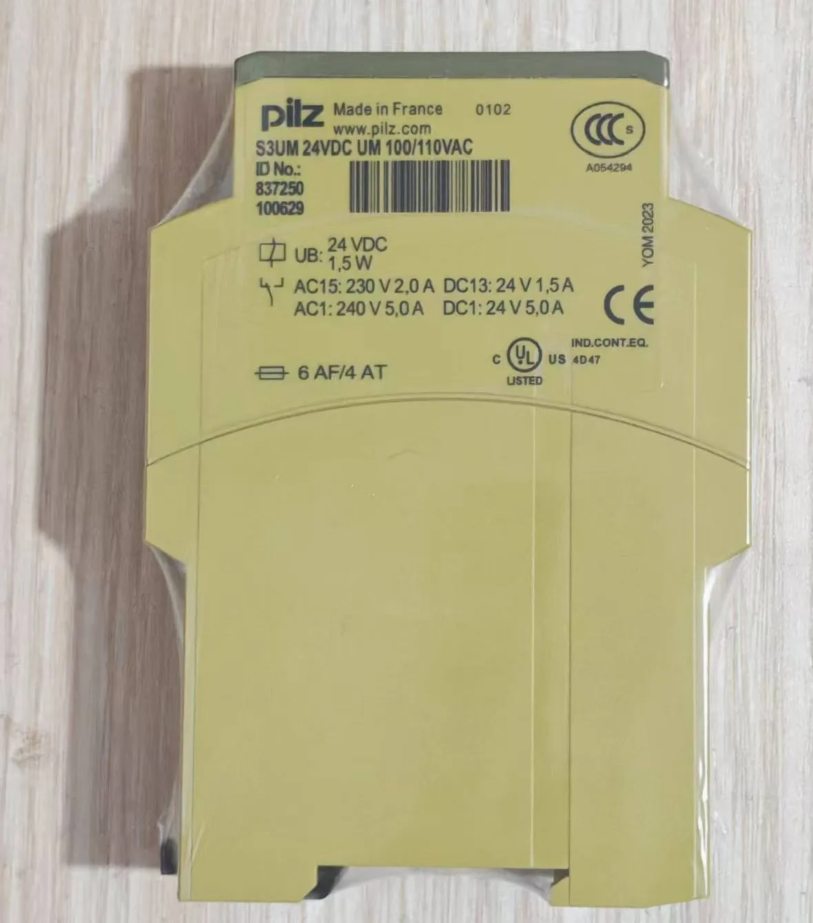 Pilz Safety Relay S3A 24VDC UM 100/110VAC 837250