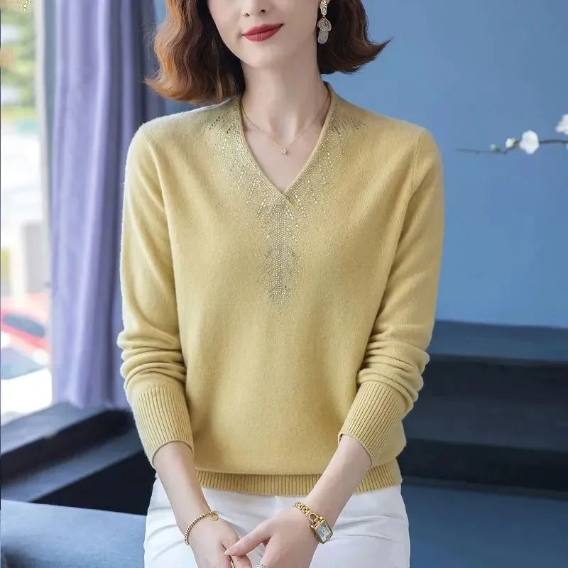 2024 New Cashmere Women\'s V-neck Pullover Casual Knitted Long Sleeve Jumpers Basic Sweater Autumn And Winter Jersey Tops