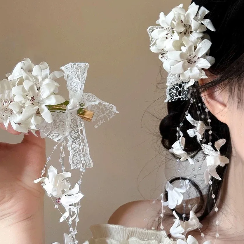 

Fabric Lace Bow Hair Clip Female Sweet Flower Elegant and Versatile Duckbill Clip Hair Accessories