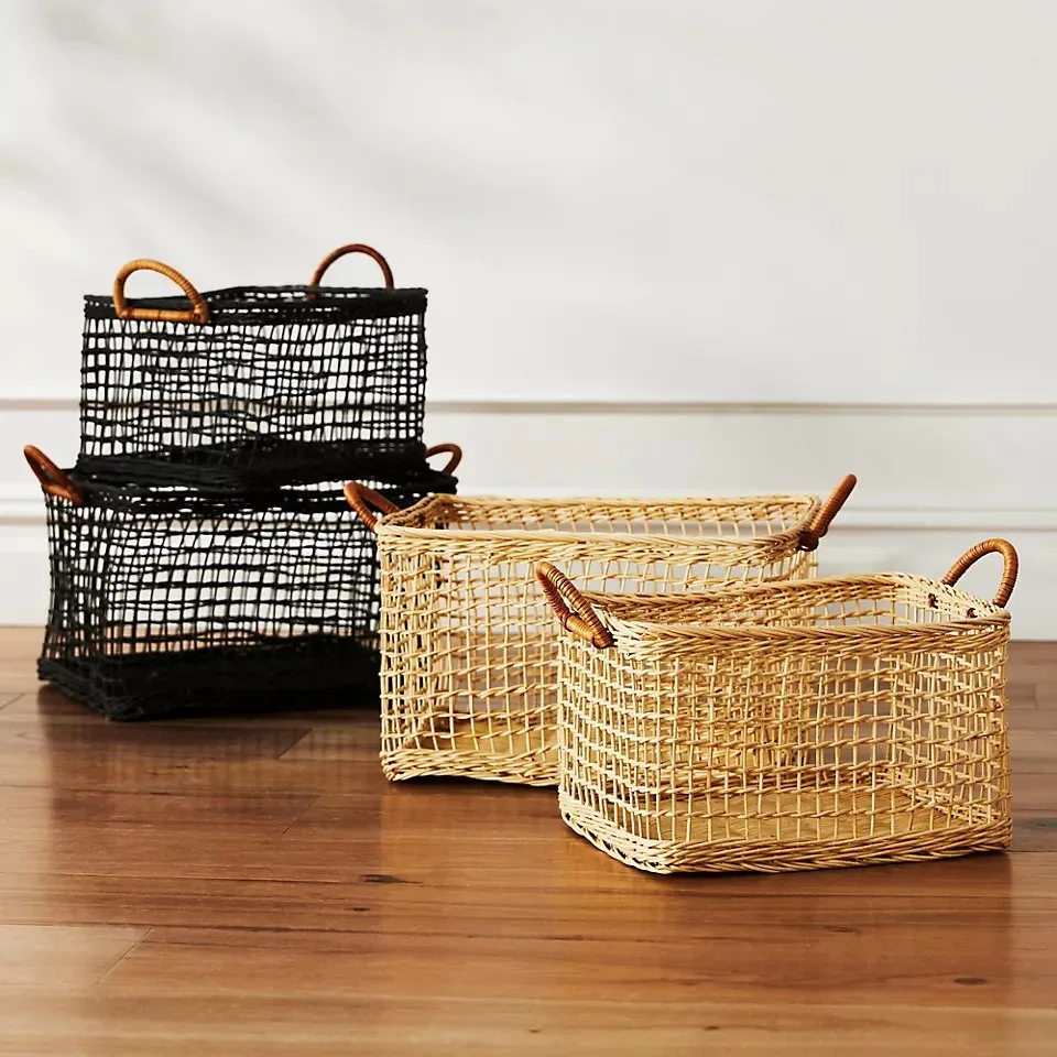 

Nordic Woven Iron-Wrapped Storage Basket with Ventilated Handle Multifunctional Bread Serving Tray Home Décor Shelf Organizer