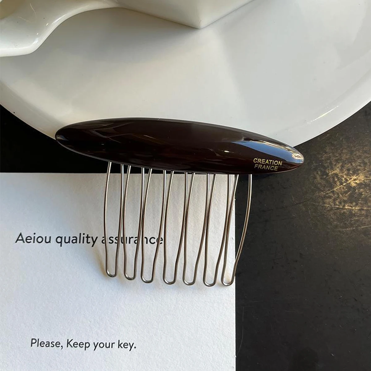 1 Stück Neuer Retro Gold Standard Haarkamm, Hochwertiger Ovaler Umgekehrter Kamm, Acetat-Seitenclip Koreanische Version des Kopfbedeckungs-Haarkamms – Detail 6