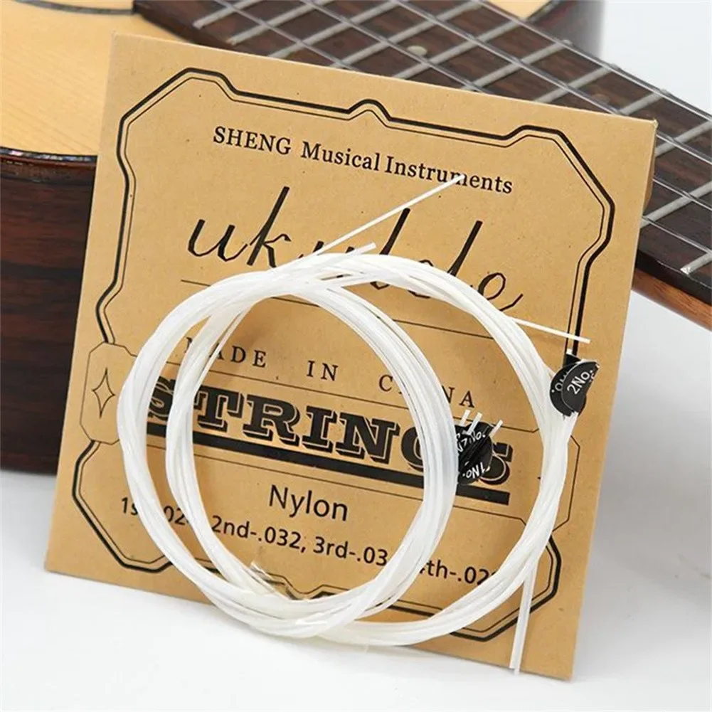 

4PCS/Set Nylon Strings Universal Ukulele String For 21in 23in 26in Ukuleles Musical Instruments And Equipment Wholesale