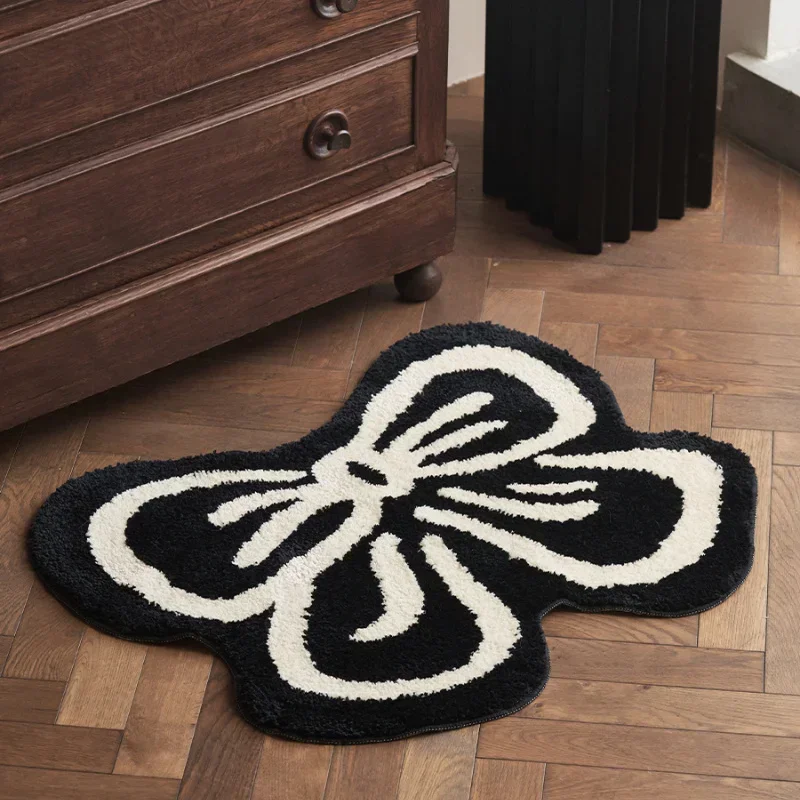 Cartoon Bedside Rug Bowknot Floor Mat Fluffy Bowknot Mat Irregular Carpet for Living Room Shaggy Area Rug Doormat Cute Decor