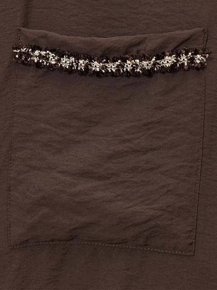 Nowa europejska i amerykańska moda damska, styl casual, dojazdy do pracy, uniwersalna koszula z klapami, długie rękawy z ozdobnym wykończeniem.