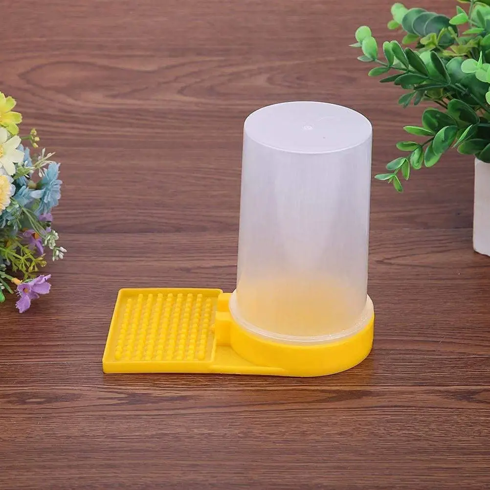 5Pcs Bee Water Feeder Kit Functional Beehive Entrance Cups Keep Colony Undisturbed Beekeeper Time Saving Equipment