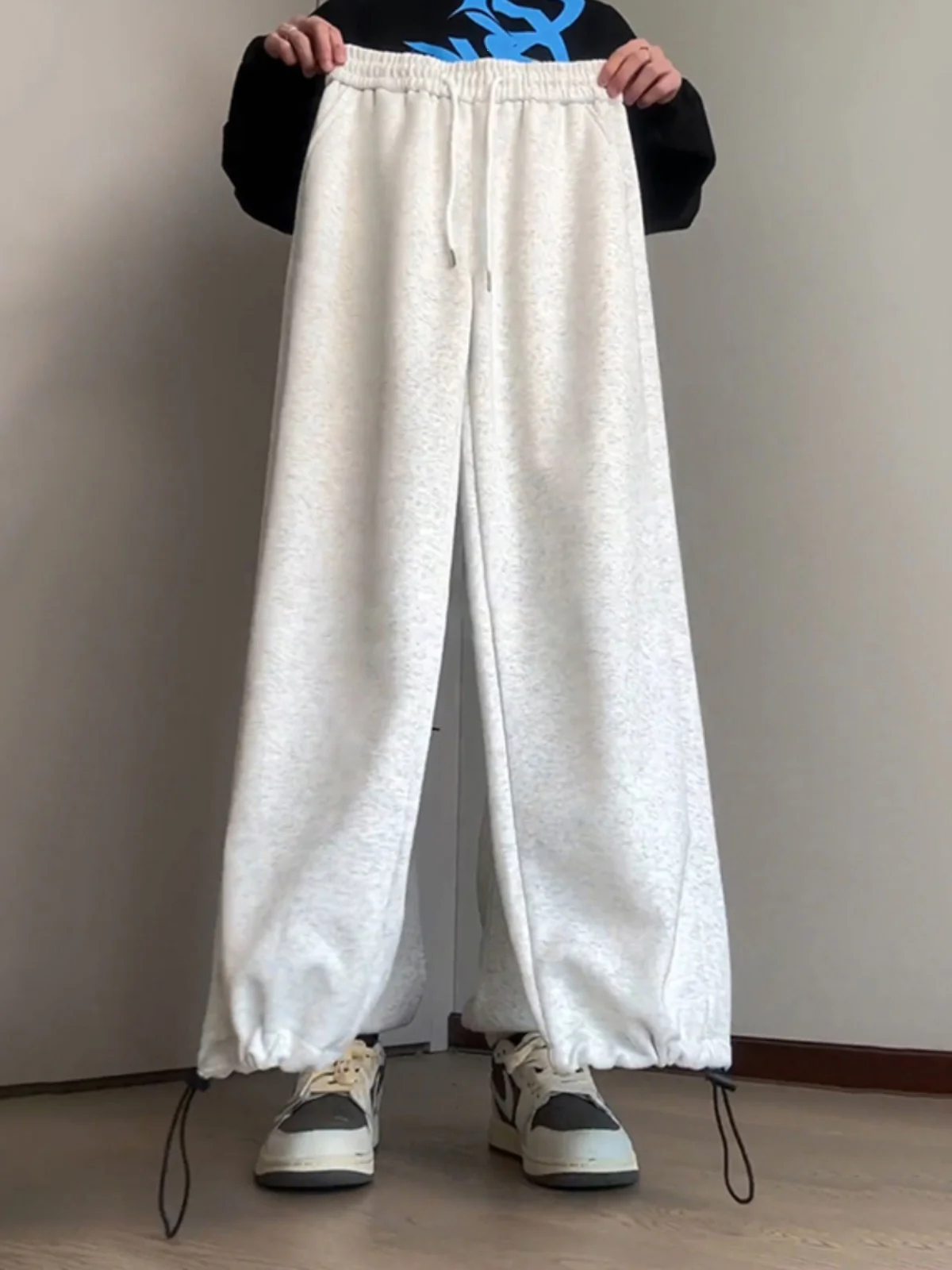 

Мужские спортивные брюки Cleanfit свободного кроя, осенне-зимние, с эффектом удлинения ног, белые, с цветочным принтом, прямые, для спорта и отдыха