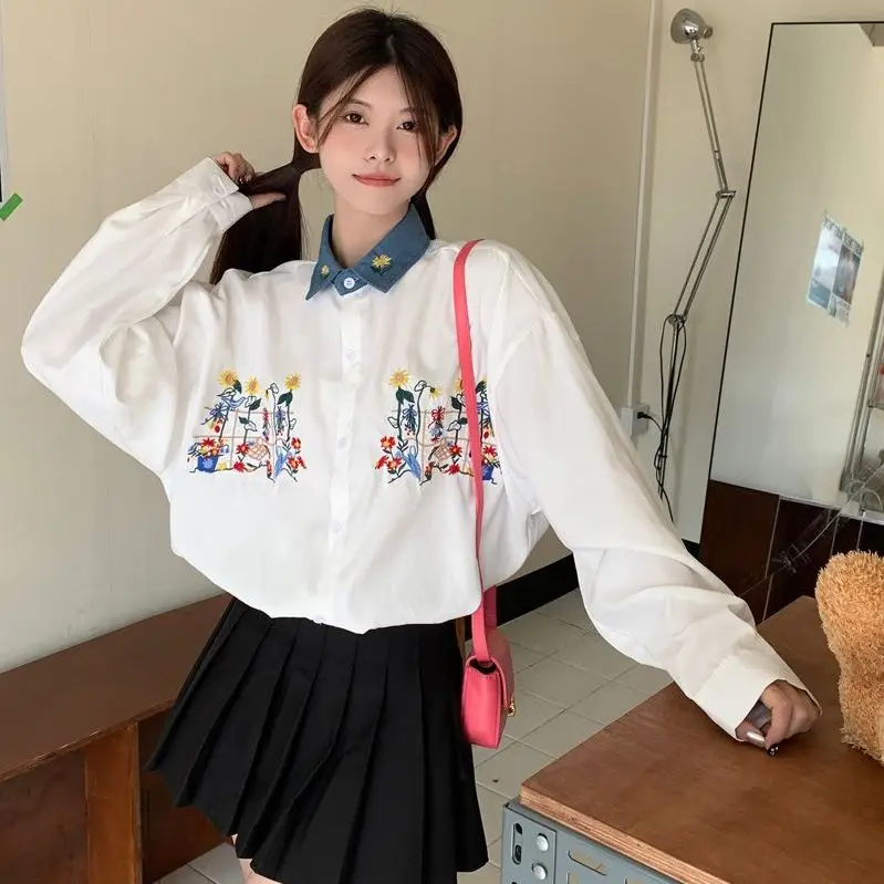 

White Daisy Embroidery Casual Long Sleeve Shirt Women's Early Autumn New Style Couple's College Style High Sensation Shirt