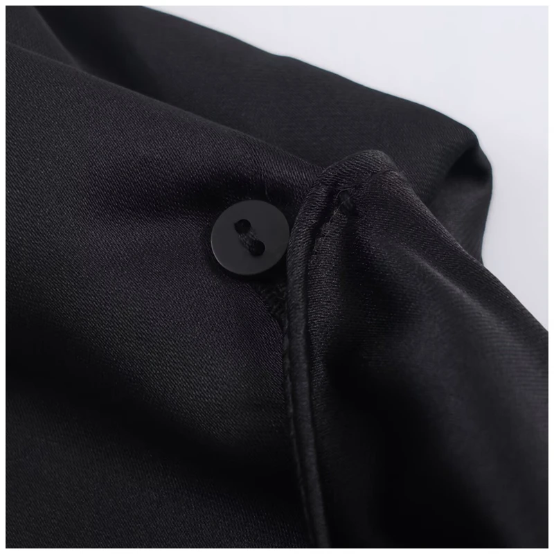 فستان جديد لعام 2025 عالي الجودة بياقة ثنيات وأكمام قصيرة أنيق للحفلات فستان نسائي غير متماثل من الساتان الأسود