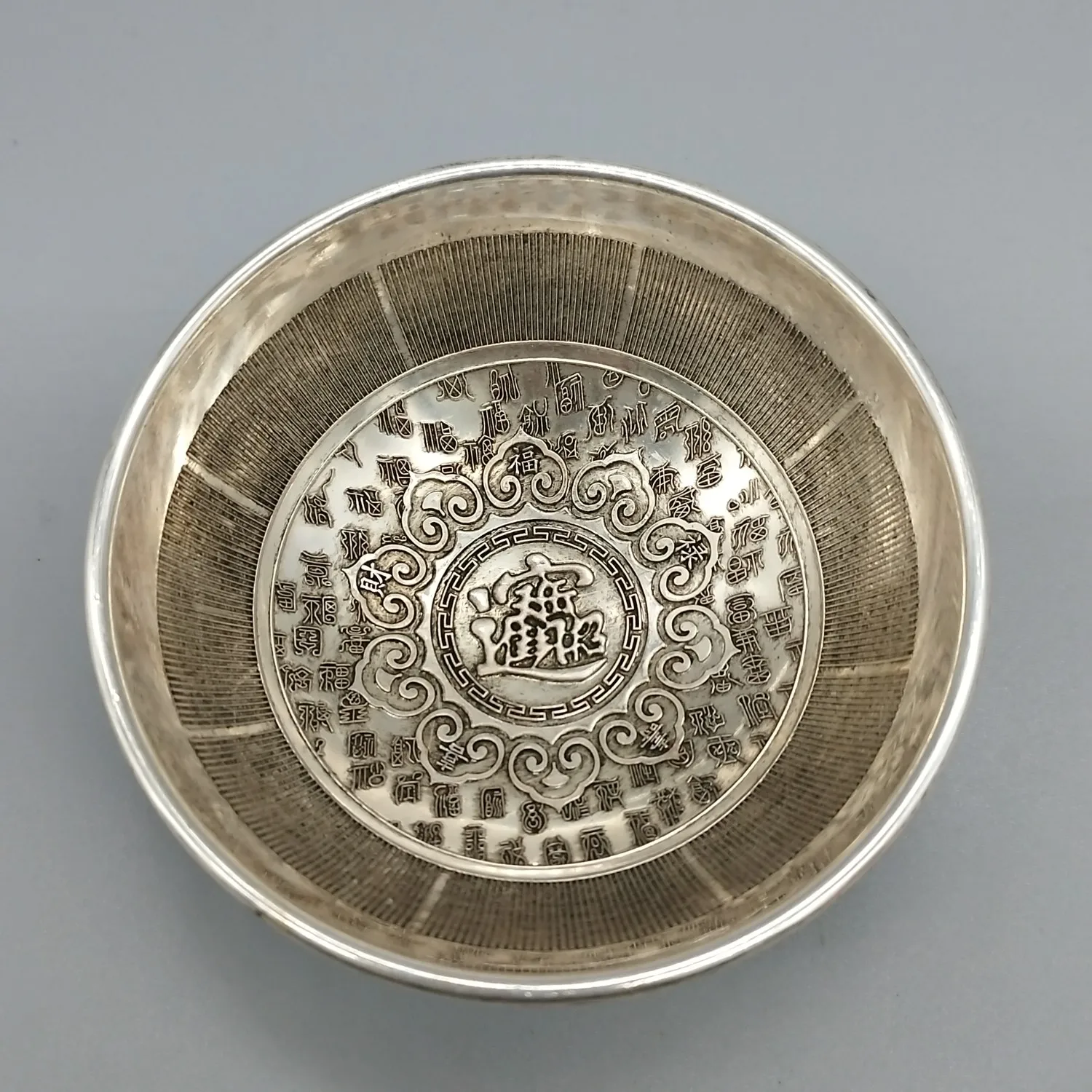 Fine Crafted Home Crafts Such as Silver Plated Bai Fu Bowl Made of White Copper are Recommended for Decoration and Collection