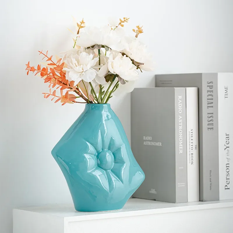 for American Ceramic Vase Ornament Living Room Aromatic Bottle European Countertop Creative Home Decor Throw Pillow Accent