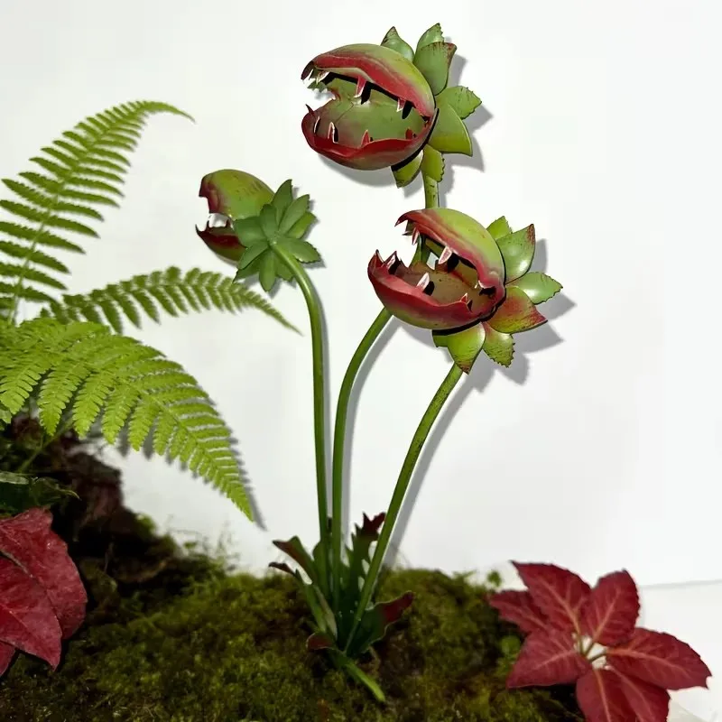 Piranha Plant Garden Stake Gothic Venus Flytrap Yard Art, Heavy Duty Iron Flower Bed Sculpture, Surrealist Weirdcore Outdo