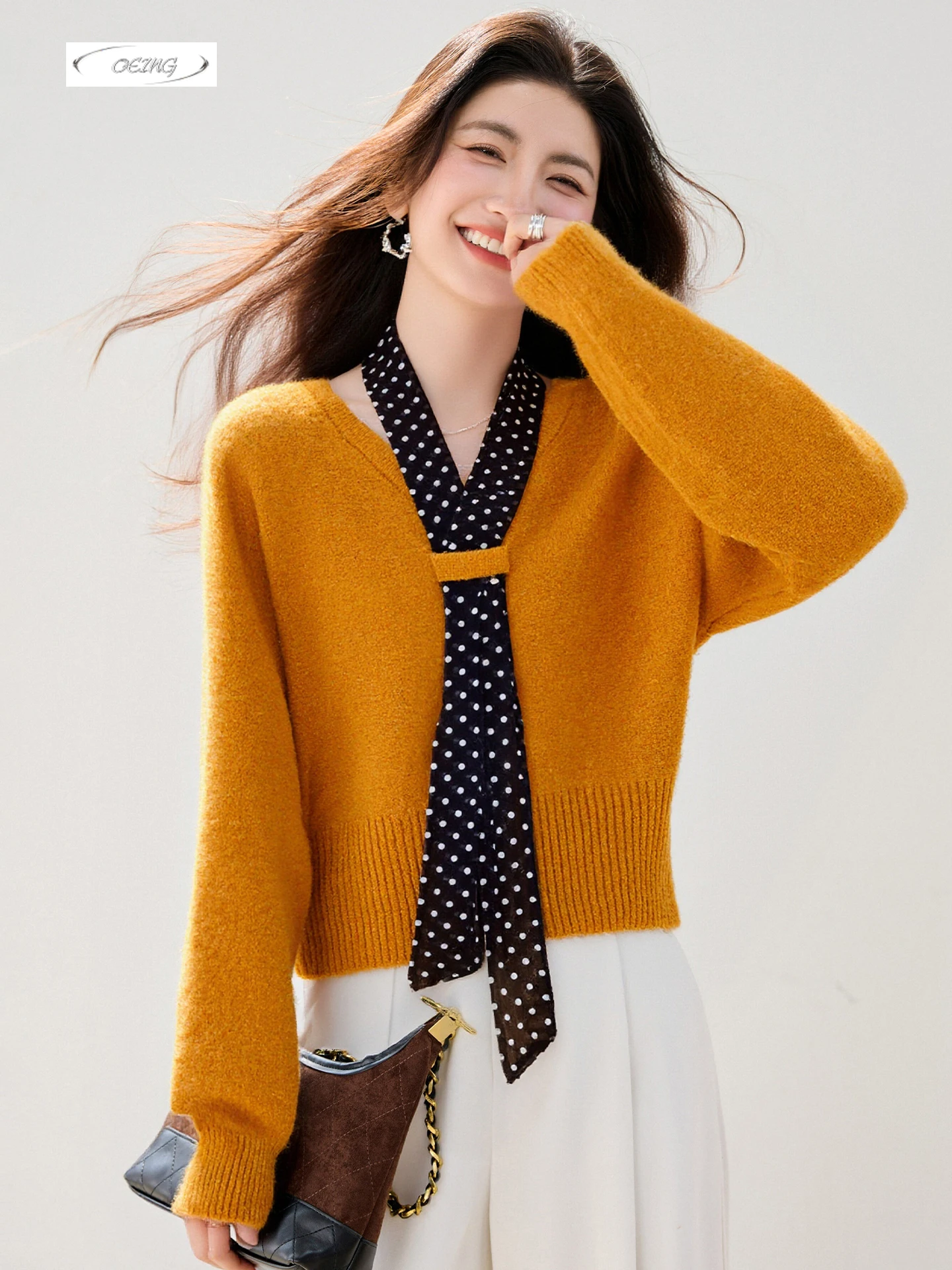 

Женский свитер с длинными рукавами и v-образным вырезом в горошек, осень-зима, элегантный милый свободный вязаный пуловер в корейском стиле 9790