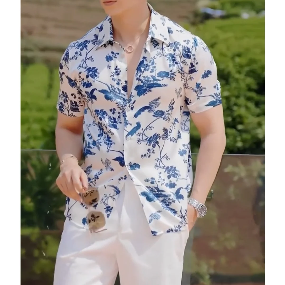 

Летняя мужская рубашка 2025 года свободного кроя с коротким рукавом, с цветочным принтом, в стиле люкс, повседневная, с градиентным цветом