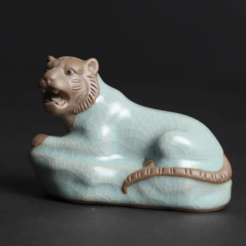

Tiger tea pet decoration boutique ceremony tea set Zhaocai home zodiac tiger ceramics can keep tea pets