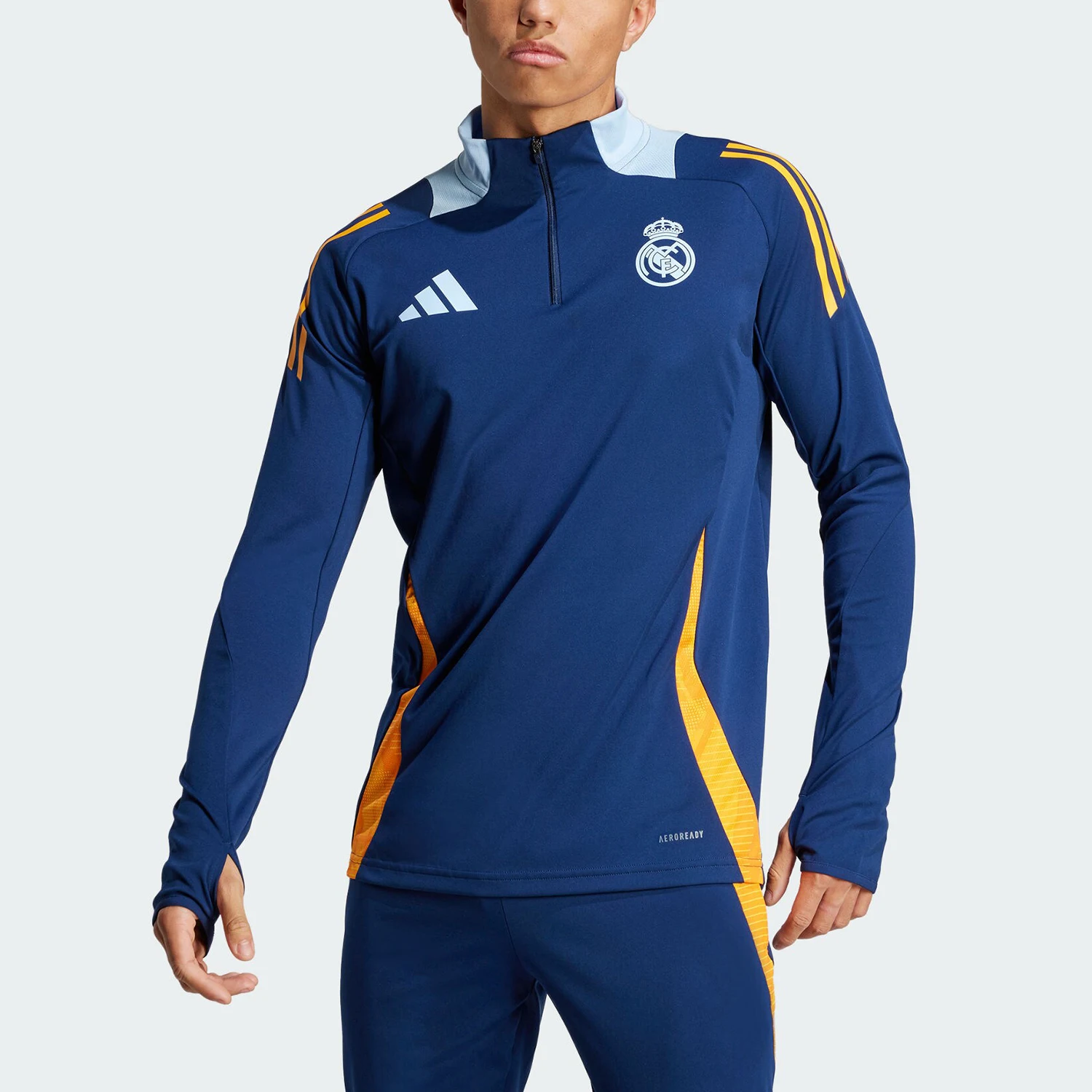 

Adidas Originals Mens New Autumn/Winter Football Patch Collar Training T-Shirt JE4205