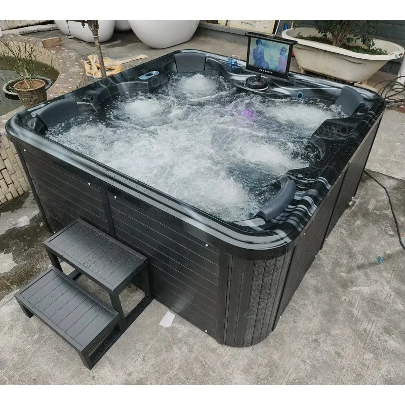 2026 Hot Sale Pool Spa Outdoor Pool Black Color with Smart TV Wifi Villa Yard Placement Hydromassage Soaking Hot Tube Customized