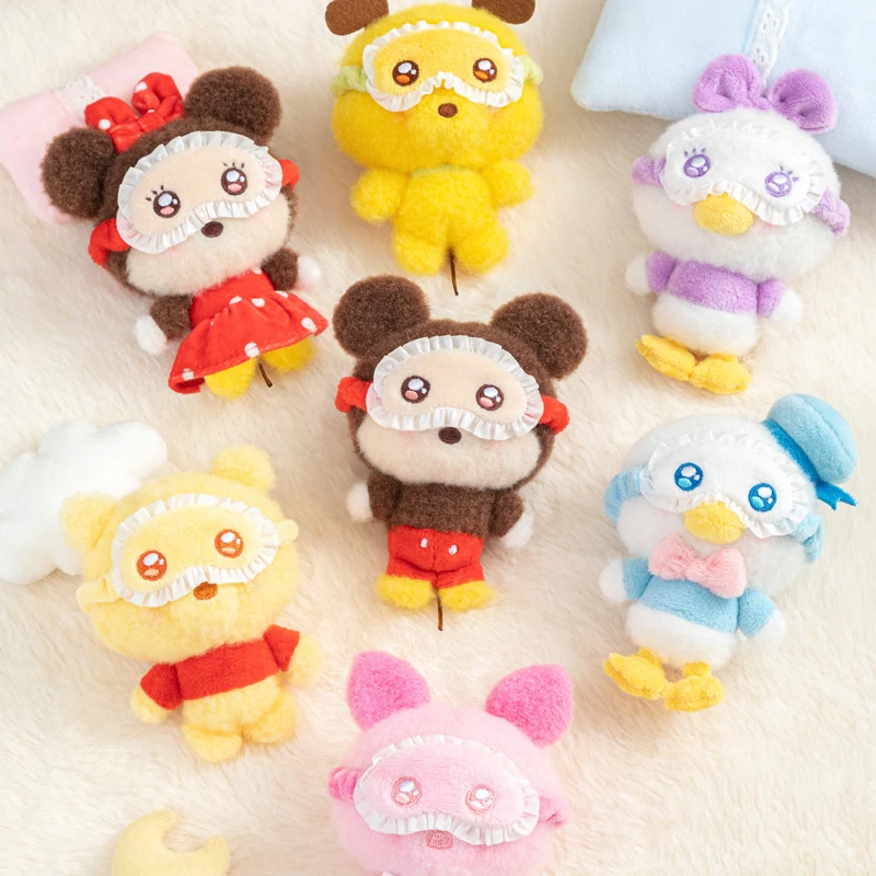 Disney Squinty Eyes Pajama Plush Keychain, Cute Cartoon Collectible Keyring, Soft Plush Toy Gift for Anime Fans