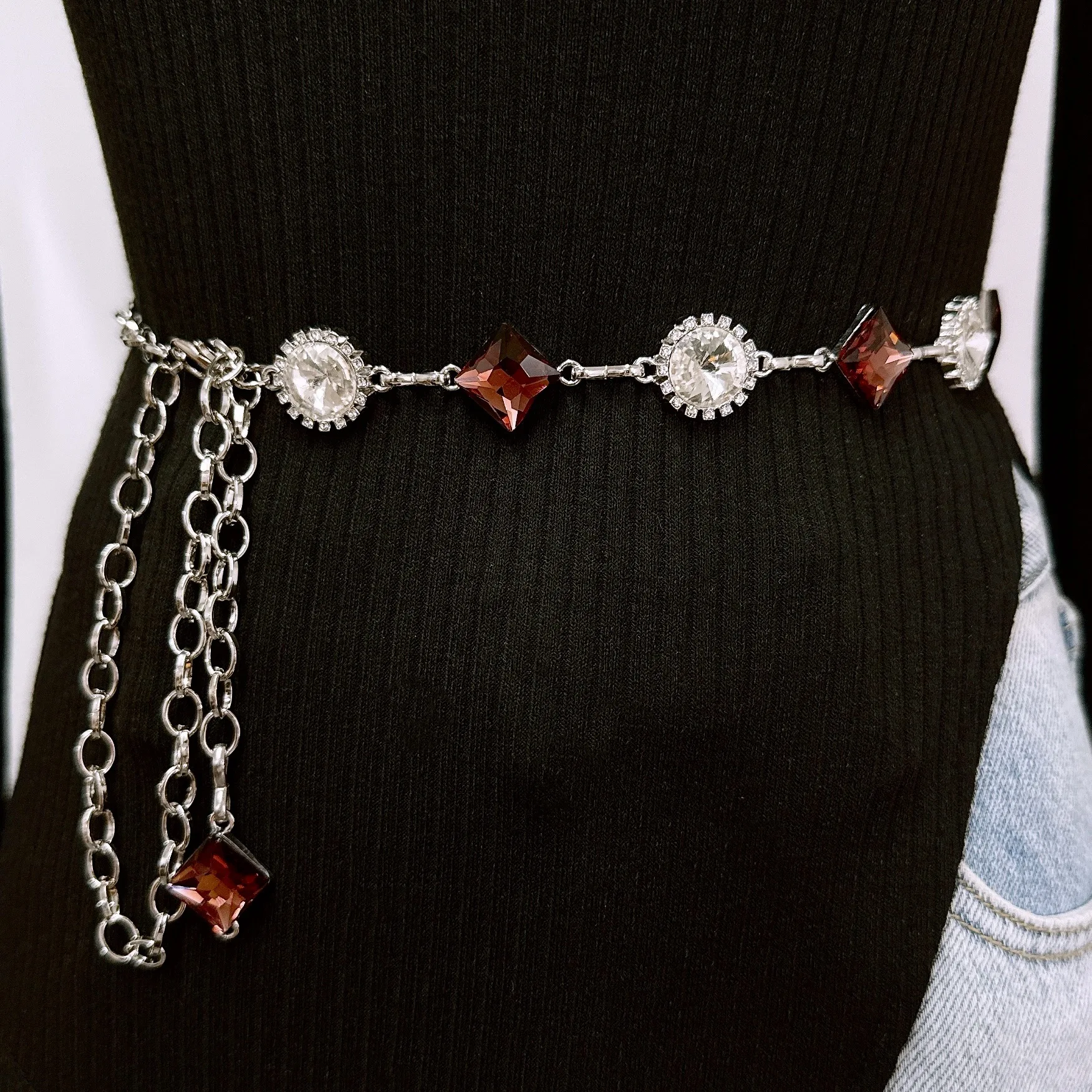 Elegante edelsteen taille ketting met diamanten ingelegde jurk decoratieve damesriem modieuze lente en zomer body chain sieraden