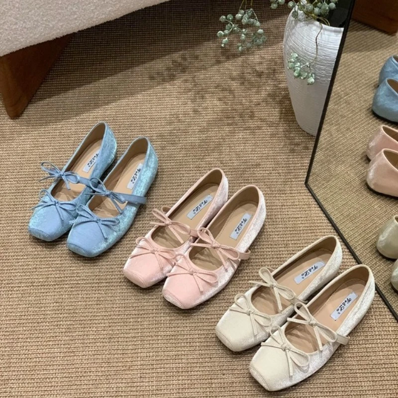 

Autumn New trend Fashion Generous Ballet shoes Gentle French flat shallow single shoes Women's cCasual soft flat Shoes 2025