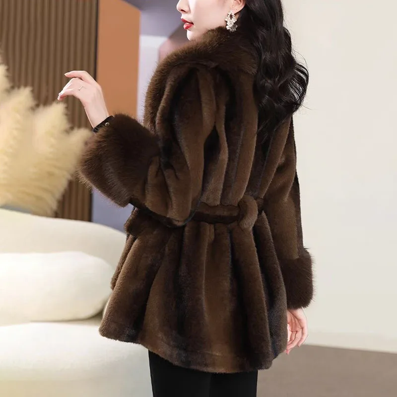 Nachahmung Nerz Samt Jacke Damen mantel Winter 2024 neue Mode loser Gürtel mittellang dick warm Pelz Pelz Mantel Outwear