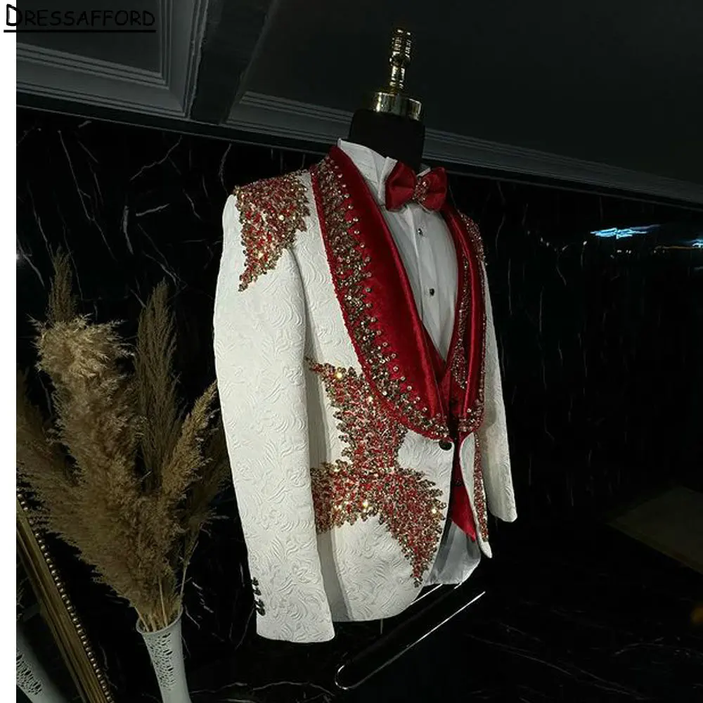 White Jacquard Men Suits For Wedding Groom Tuxedos Red Diamonds Beading 2 Pieces Jacket Pants Prom Blazers Customized