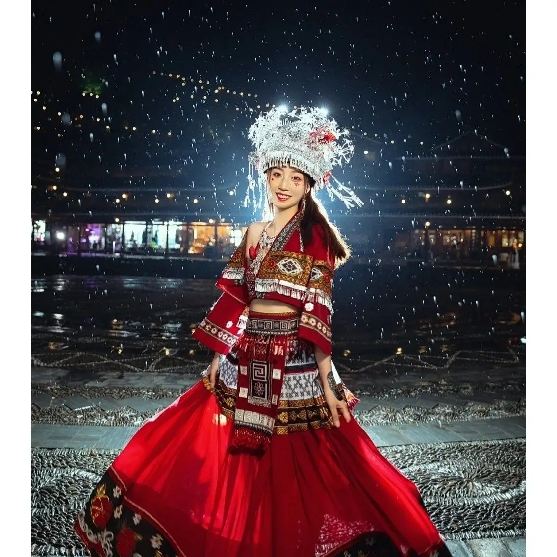 

Miao dress Ethnic minority dress female Yunnan Guizhou characteristic Miao dress Miao Jiang skirt suit female