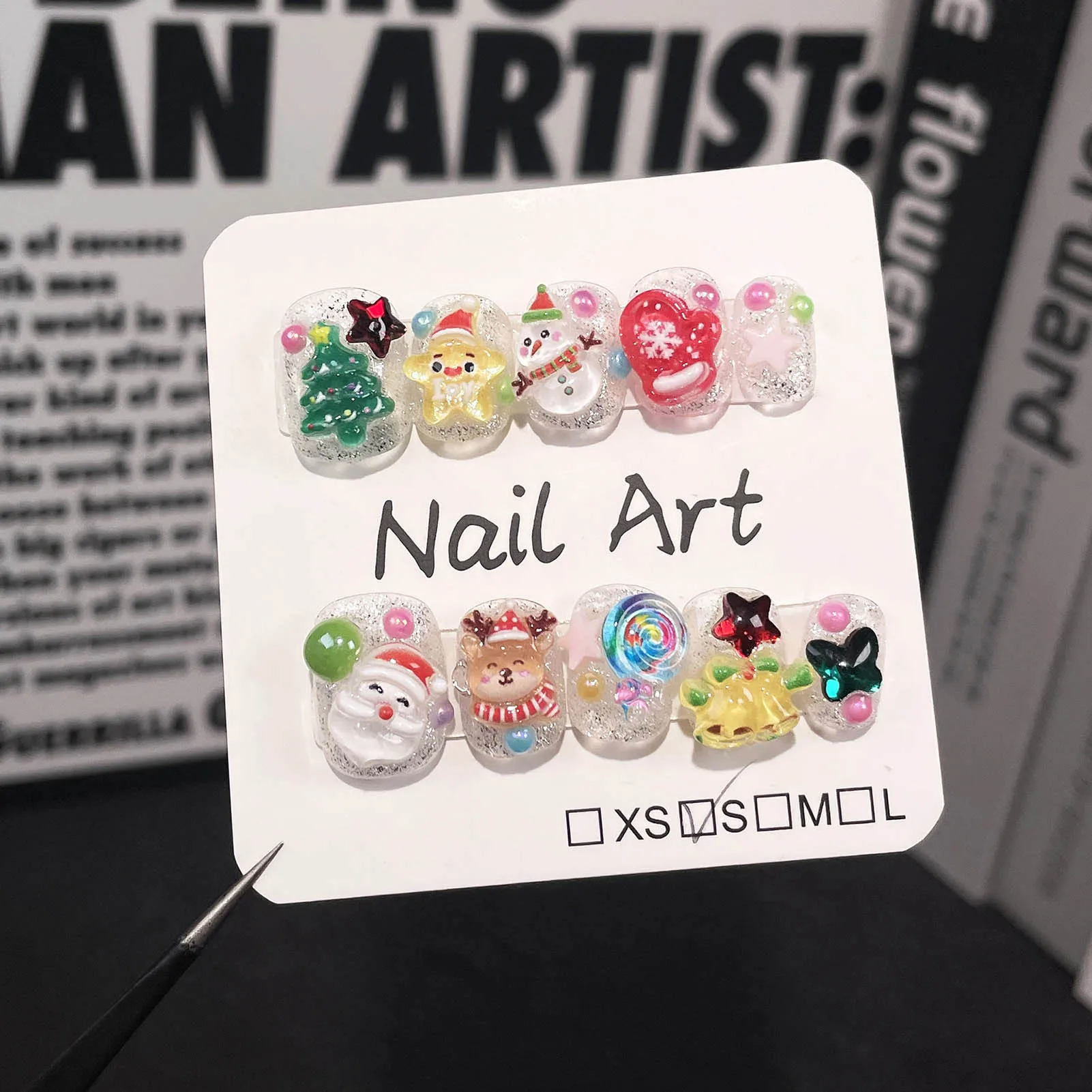 Unhas falsas artesanais de Natal, Pressione em unhas acrílicas, 3D Cute Snowman Elk Decor, Desenhos animados ovais curtos, Estrelas Diamante