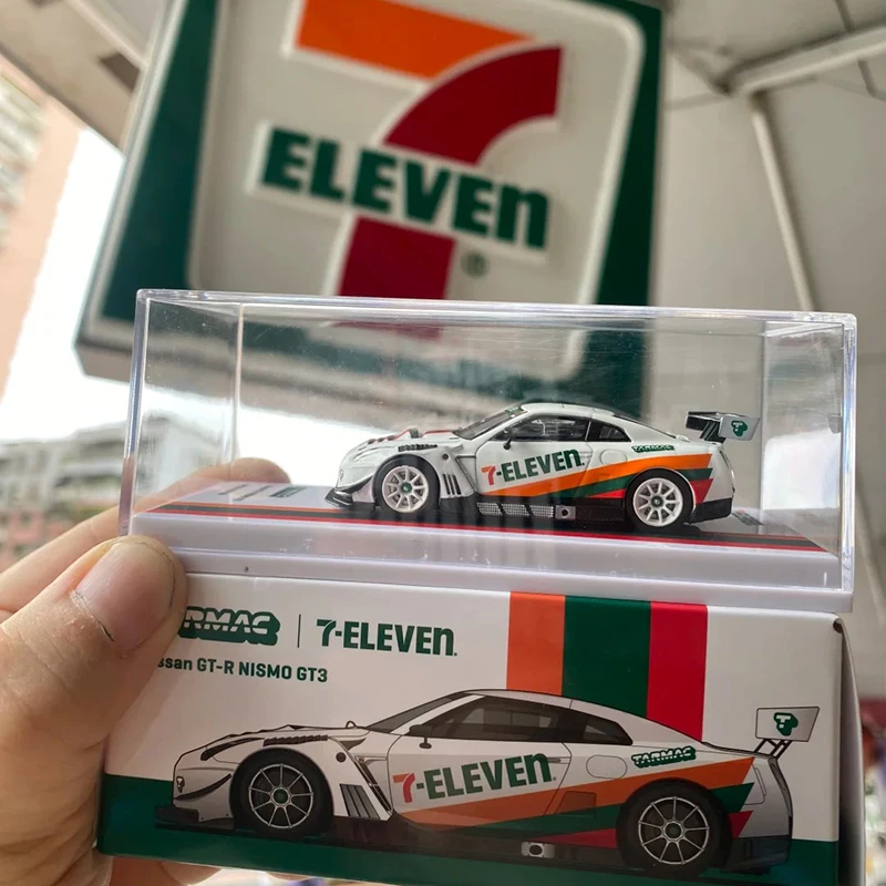 Tarmac Works GT-R R35 GT3 Taiwan Exclusive 7-Eleven Livery Alloy