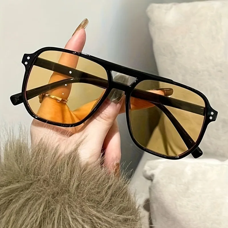 Rechteckige Damenmode-Brille, perfekt für den täglichen Gebrauch und auf Reisen, PC-Linse, entspiegelt und leicht – Detail 5