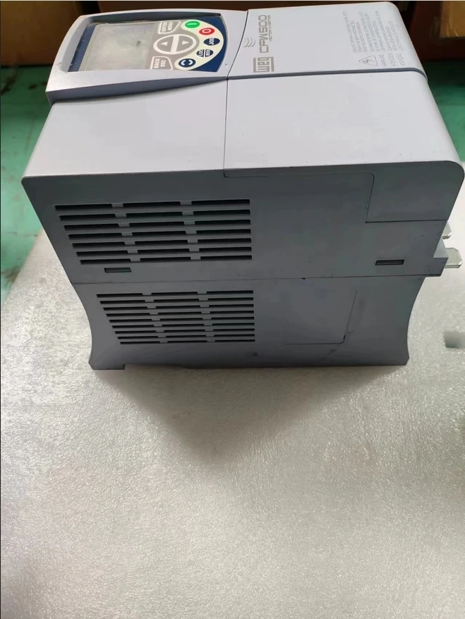 Disassembly WEG inverter CFW500 series CFW500C16P0T4DB20