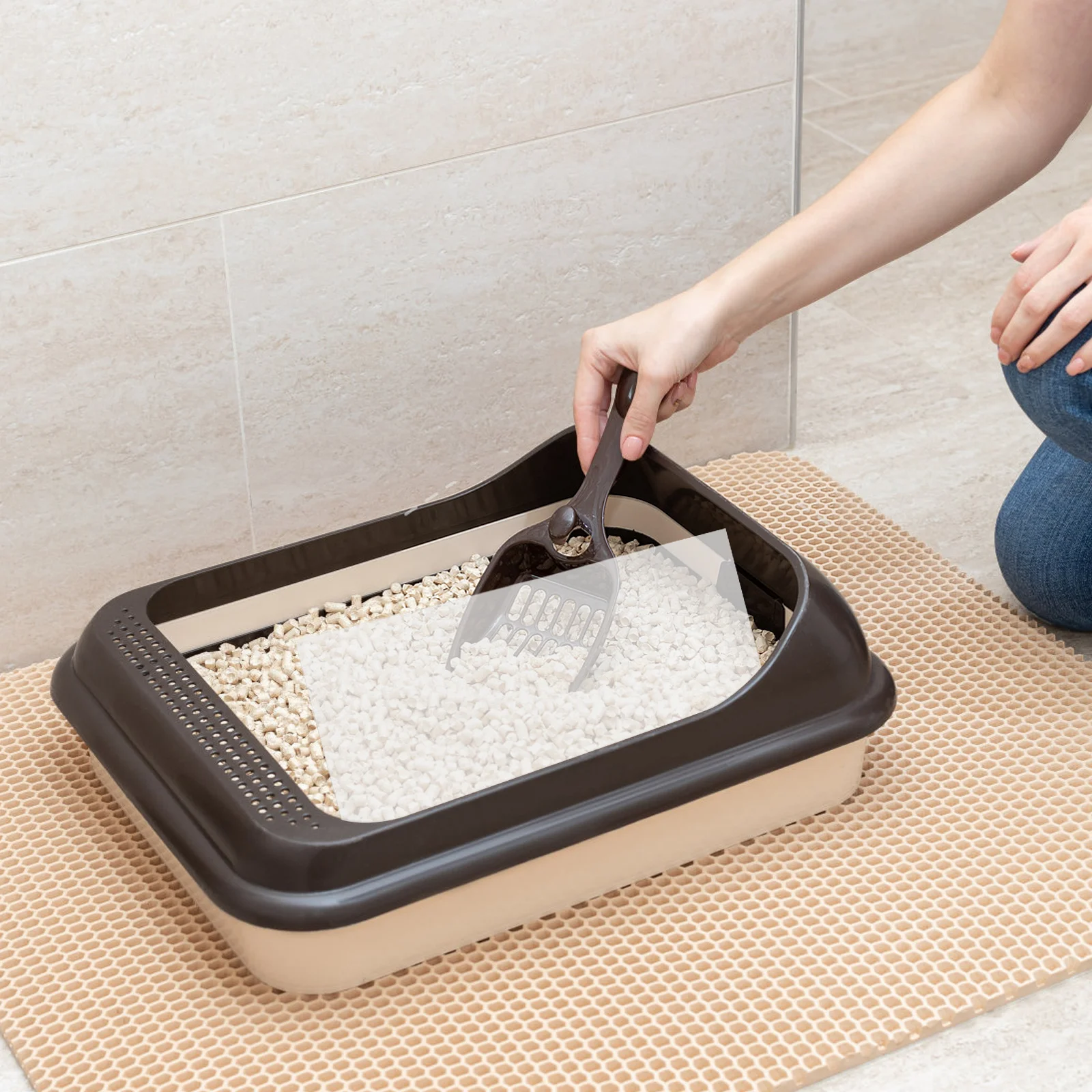 

4Pcs Cat Litter Box Shield Enclosure with Transparent Panels Leak Proof Design for Easy Monitoring Scratch Resistant Splash and