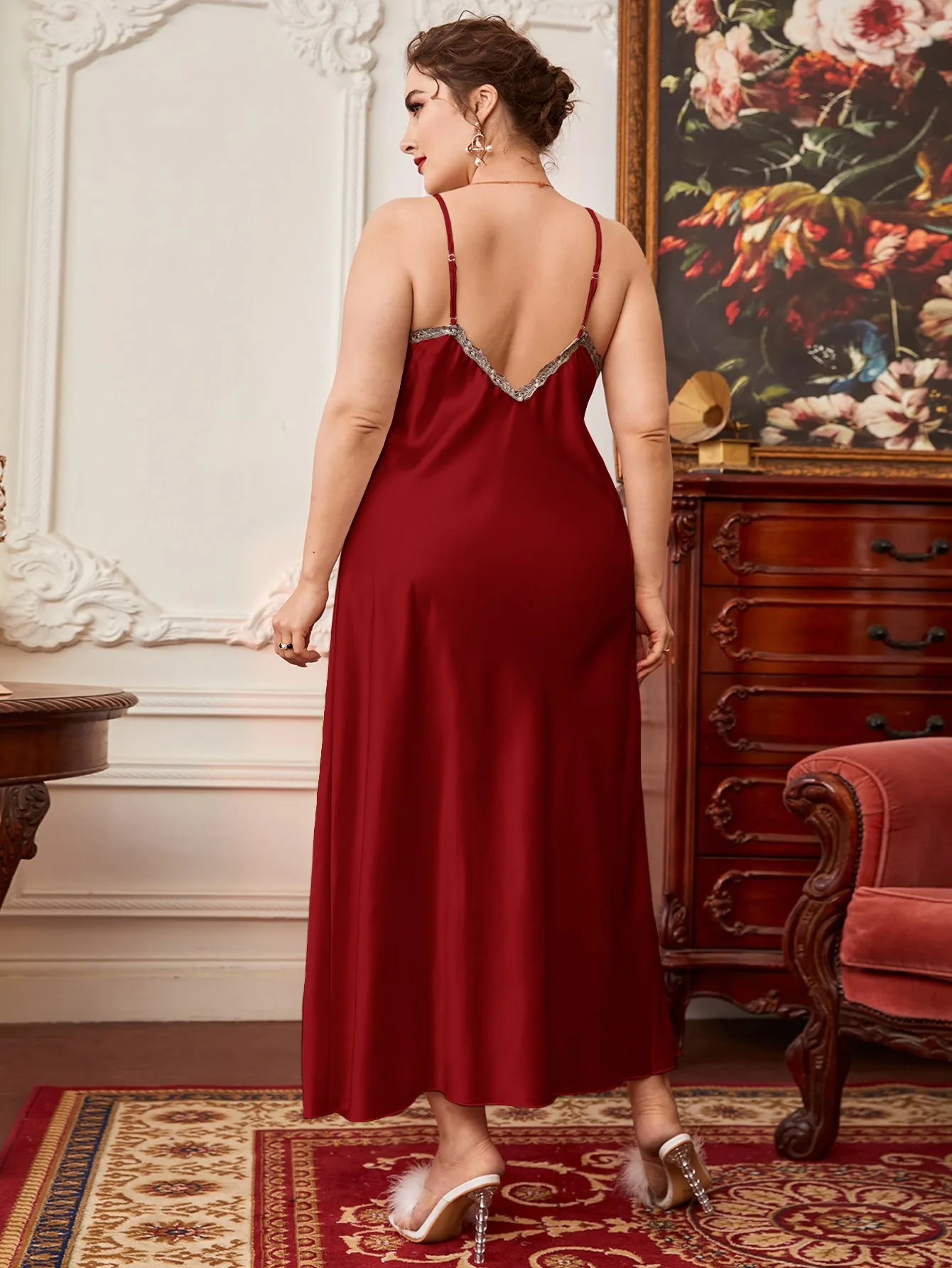 Fat and enlarged sleepwear, camisole skirt, spring and summer thin fashion lace nightgown, long imitation silk casual home wear