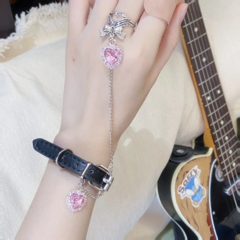 Integrated Bracelet And Ring