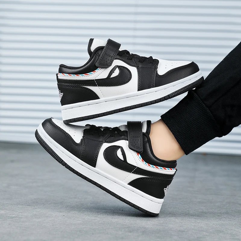 

Новая детская дышащая спортивная обувь, низкие баскетбольные кроссовки для детей среднего и старшего возраста и универсальные студенческие кроссовки.