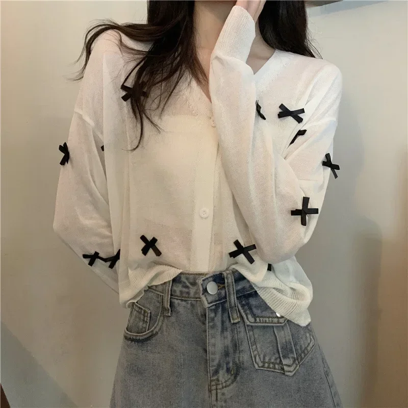 2025 New Loose V-Neck Sun Protection Knit Cardigan Women Air-Conditioned Long Sleeve Thin Sweaters Woman
