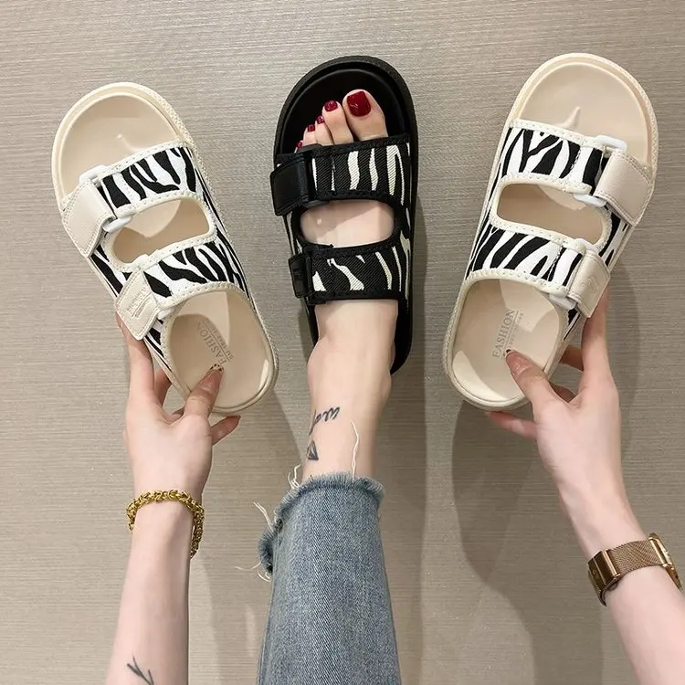 Rubber Flip Flops Med Shoes Woman 2024 Slippers Casual Pantofle Platform Lady Hawaiian Luxury Flat New Girl  Slides Scandals Fas